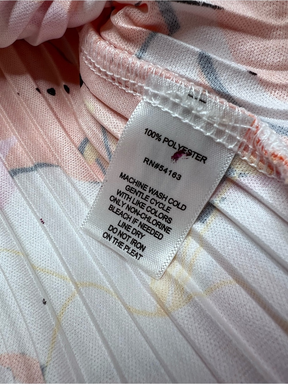 Marc New York Pleated Floral Sleeveless Top Pink Orange White Size Large - Picture 5 of 7
